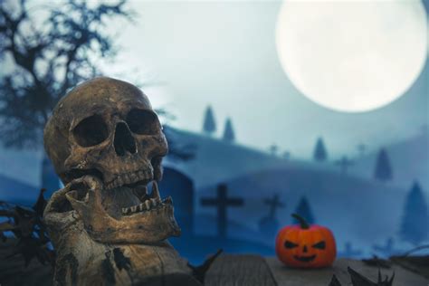 Spooky cemetery with glow halloween pumpkin 10621931 Stock Photo at ...