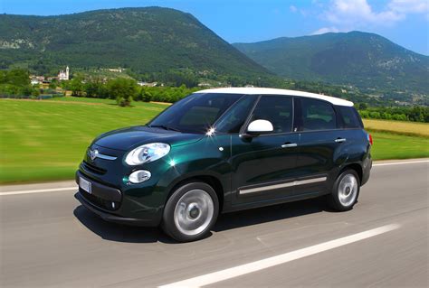 The 500 Family Grows With The New 2014 Fiat 500L Living