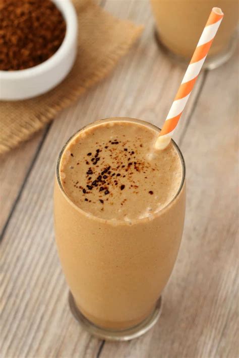 Vegan Coffee Smoothie - Rich and Creamy! - Loving It Vegan