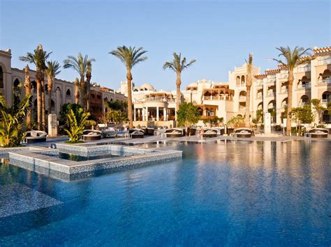 Hotel Review: Grand Palace, Hurghada, Egypt