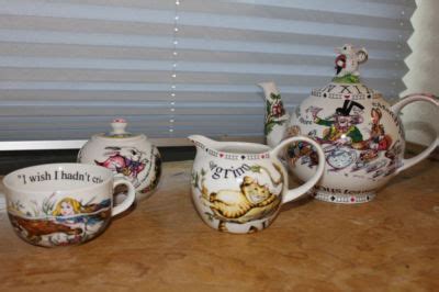 Paul Cardew Alice in Wonderland Various Tea Set | #204647521