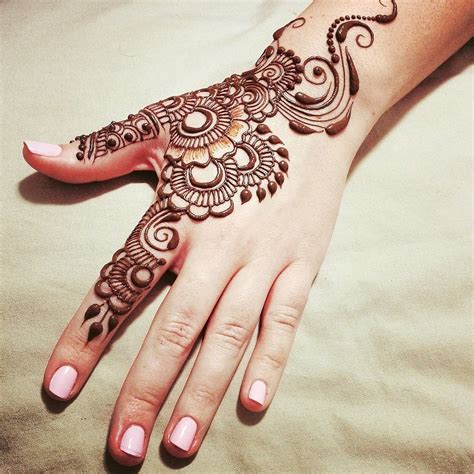 All-in-One: Loving Creative Mehndi Design for Back Hand | Mehndi ...