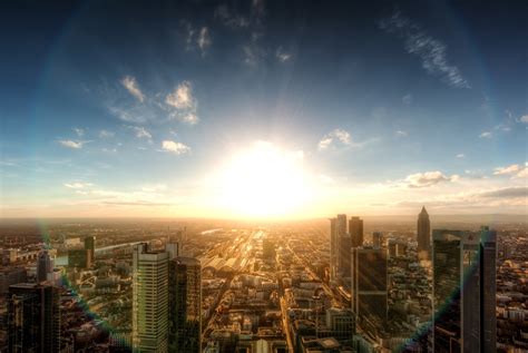 Frankfurt Skyline: An Unexpected Masterpiece at Sunset