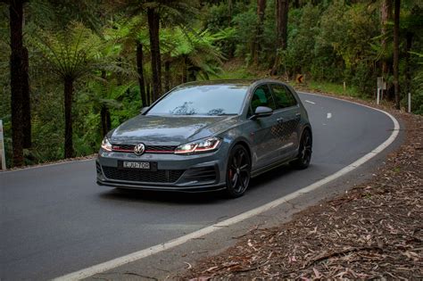 2021 Volkswagen Golf GTI TCR Review: Farewell Mk7 | DiscoverAuto