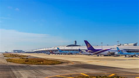 Arriving at Kansai International Airport (KIX) - Inside Kyoto