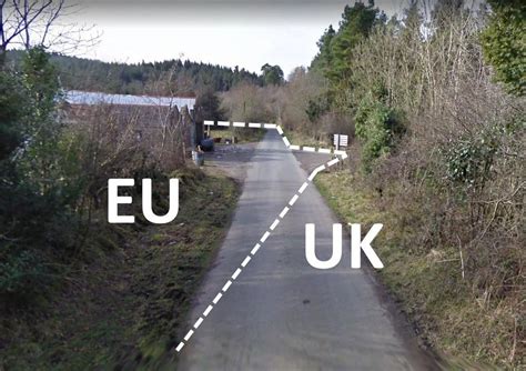 Border lines between UK and Ireland - Belfast Live