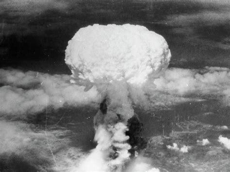 Moscow Reminds EU Commission President of US Role in Hiroshima Bombing