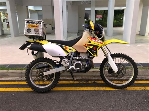 Offroading with a DRZ 400 SM – yay or nay?