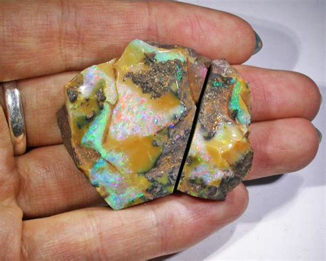 Pair good Boulder opals QOM1622