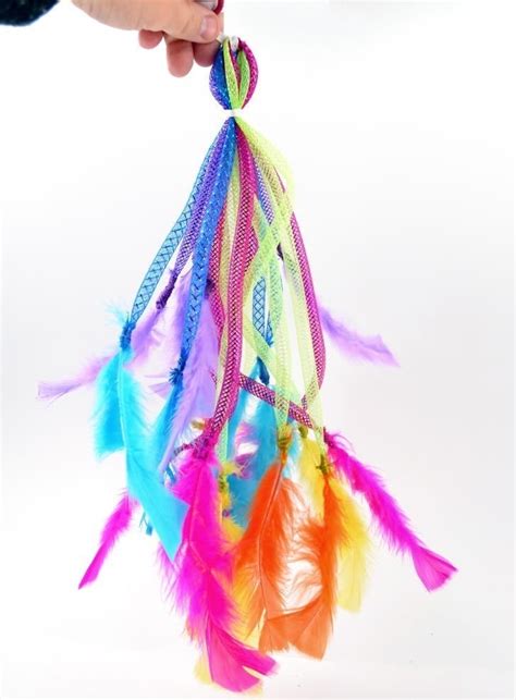 DIY Feather Cat Toys ⋆ Dream a Little Bigger