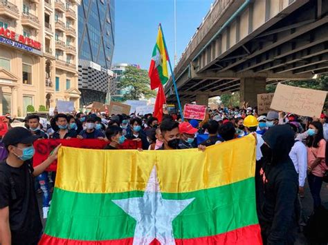 Hundreds join third day of anti-coup protests in Myanmar | Asia – Gulf News