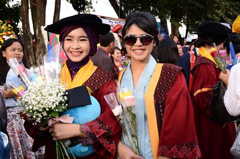 wisuda unpad gel IV 2015_2016 sesi 4 020 – Universitas Padjadjaran