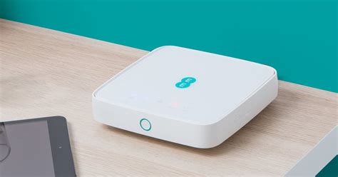 EE's new broadband router is a 4G MiFi for the home