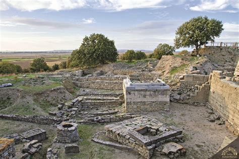 After 150 years, Schliemann's destruction in Troy was repaired - Arkeonews