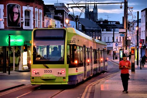 Trams of Europe: London (Croydon) : r/europe