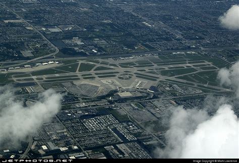 KPBI | Airport | Airport Overview | Mark Lawrence | JetPhotos