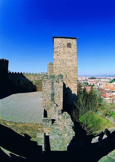 Braganca - Portugal Travel Guide