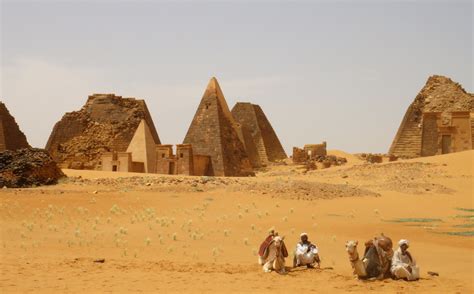 Visiting the Pyramids of Sudan | One Step 4Ward