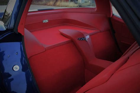 1979 Corvette custom interior. Funny Car Memes, Car Humor, Corvettes ...