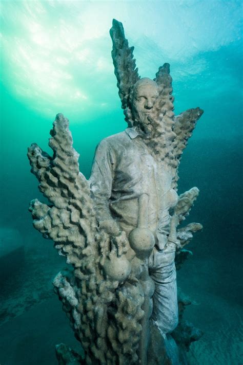 In 'Ocean Sentinels,' Jason deCaires Taylor Installs Eight Hybrid ...