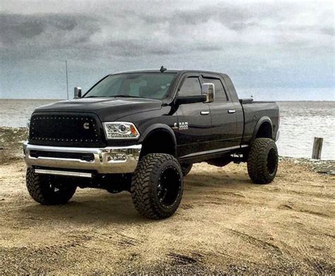 2500 Dodge Ram Lifted