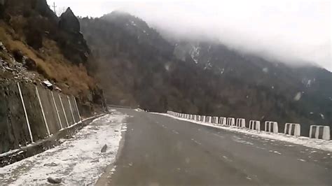 snowfall in sikkim 25th december 2015 - YouTube