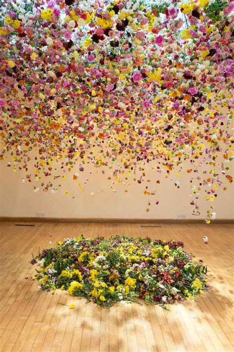 Suspended Flowers Installation | Flower installation, Ephemeral art ...