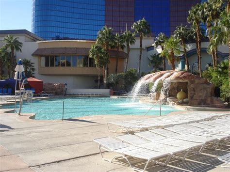 pool - Picture of Rio All-Suite Hotel & Casino, Las Vegas - TripAdvisor