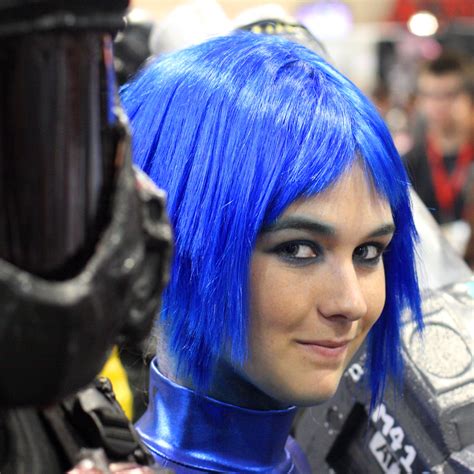 File:Blue hair Comicon 2009.jpg - Wikimedia Commons