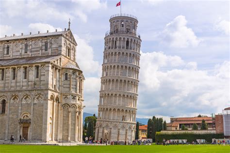 8 Most Famous Landmarks in Italy - Traveluto