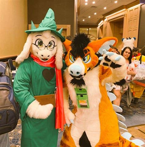 Link: https://twitter.com/CyFurSuit | Furry costume, Yiff furry, Anthro ...