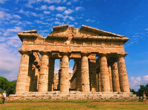 Corinna B's World: Discover The Ancient Greek temples Of Paestum