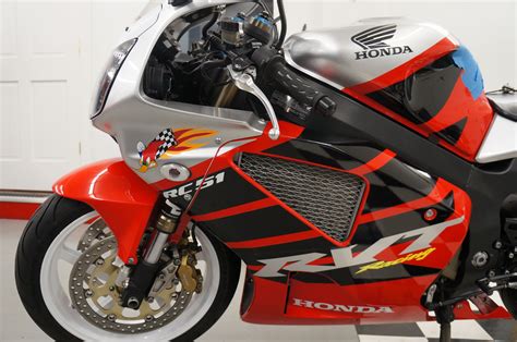 Honda RC51 | Motorcycle model, Honda motorcycles, Honda (motorcycle)