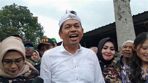 Isyaratkan Maju Pilgub Jabar 2024, Dedi Mulyadi: Masa Nanti Saya ...