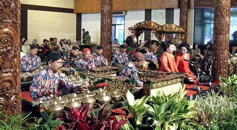 Javanese Gamelan | World History Commons