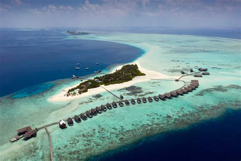 15 Beautiful Beaches in the Maldives You Have to See to Believe | Cool ...