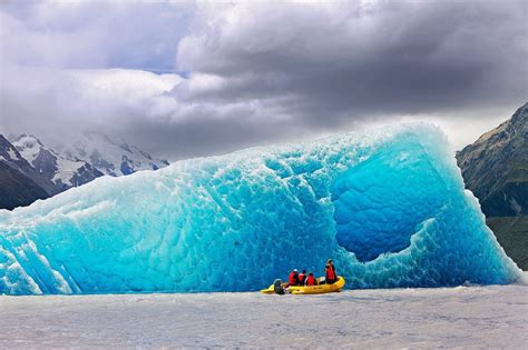 Guided Glacier Tours New Zealand | New Zealand Holiday Guide