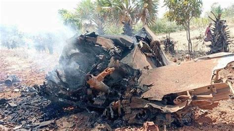 Junta helicopter crashes during training exercise in Myanmar — Radio ...