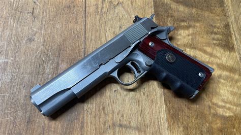 AMT Hardballer Government Model 1911 - "Silverballer" Edition - YouTube