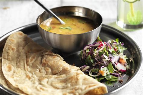 Asha's Tarka Dal & Roti - Mains Recipe