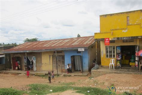 Typical Ugandan Street Scene | Street scenes, Uganda travel, Ugandan