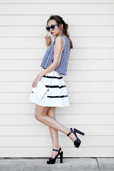 17 Stylish Navy Blue Outfit Ideas for Summer