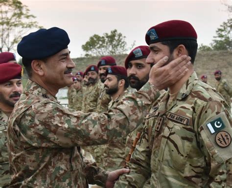 PAK ARMY Changes The Uniform Of Sacred Country PAKISTAN's Bravest SSG ...