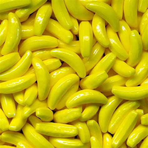 Amazon.com : Bananas Runts Candy - 1200 psc 1.7 lb Hard Candy Bulk ...