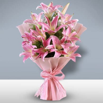 Enchanting Lilies Bouquet | Flowerzila.com