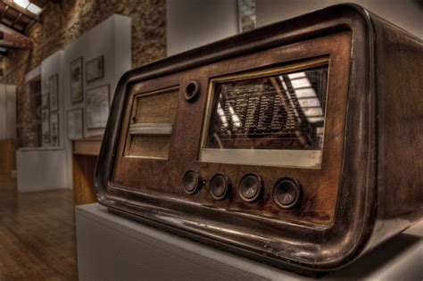 Vintage Radio Wallpapers - Wallpaper Cave