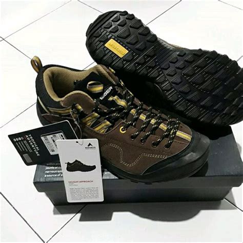 Jual Sepatu Eiger Original Vaught Coklat di lapak discshop murahbuku