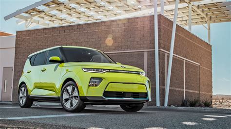 Kia Soul EV 2019 - Price, Mileage, Reviews, Specification, Gallery ...