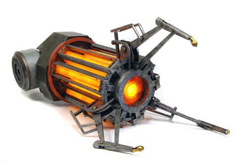 Half-Life 2 Gravity Gun Prop Replica New Images and Info - The Toyark ...