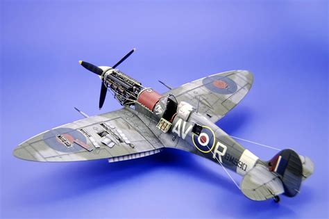 Spitfire model | Spitfire model, Model airplanes, Model planes